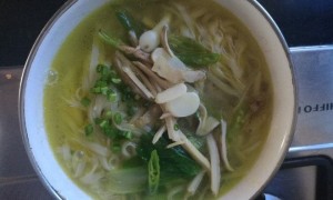 原汁原味做的鸡枞菇煮面,小时候的你肯定吃过